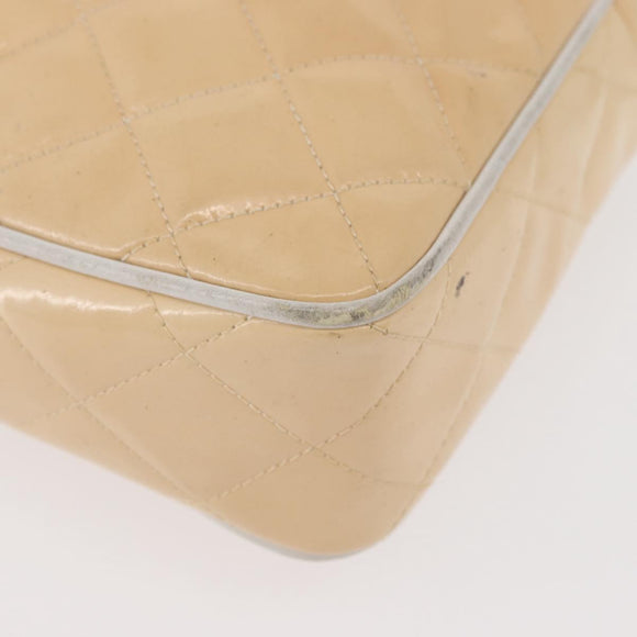CHANEL Matelasse Chain Schoudertas Lakleer Ivoor Goud CC Auth BA13017