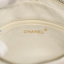 CHANEL Matelasse Chain Schoudertas Lakleer Ivoor Goud CC Auth BA13017-19
