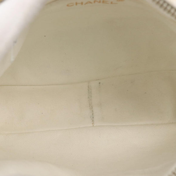CHANEL Matelasse Chain Schoudertas Lakleer Ivoor Goud CC Auth BA13017