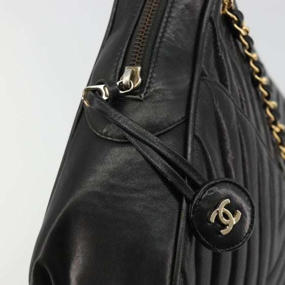 CHANEL V Stitch Chain Shoulder Bag Lamb Skin Black Gold CC Auth BA13037