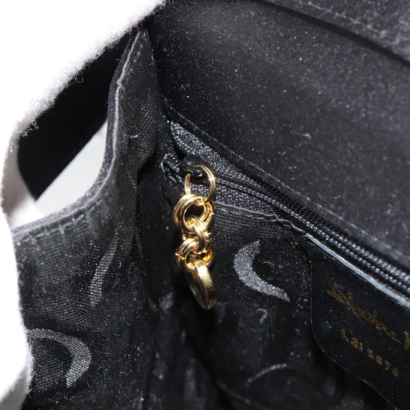 Salvatore Ferragamo Vala Schoudertas Satijn Zwart Goud Auth BA13042A