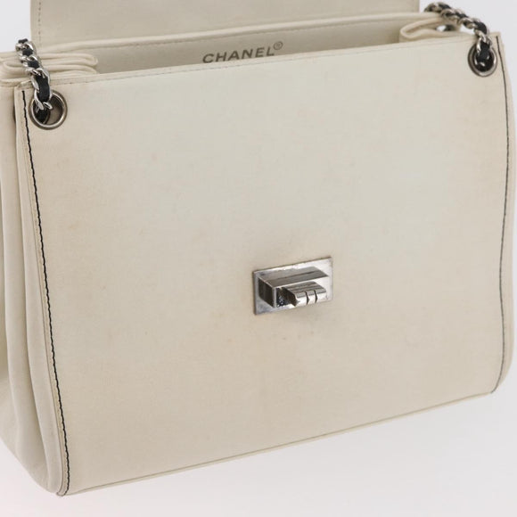 CHANEL Choco Bar Chain Shoulder Bag Leather White Silver black CC Auth BA13099A
