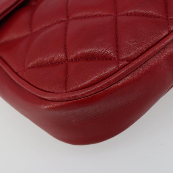 CHANEL Matelassé Ketten-Umhängetasche Lammleder Rot Gold CC Authentisch BA13106