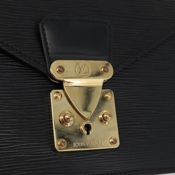 LOUIS VUITTON Epi Serie Dragonne Clutch Bag Black Noir M52612 LV Auth BA13129