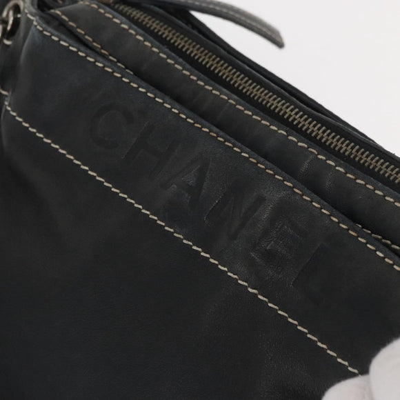 CHANEL Schoudertas met ketting Lamsleer Zwart CC Auth BA13139