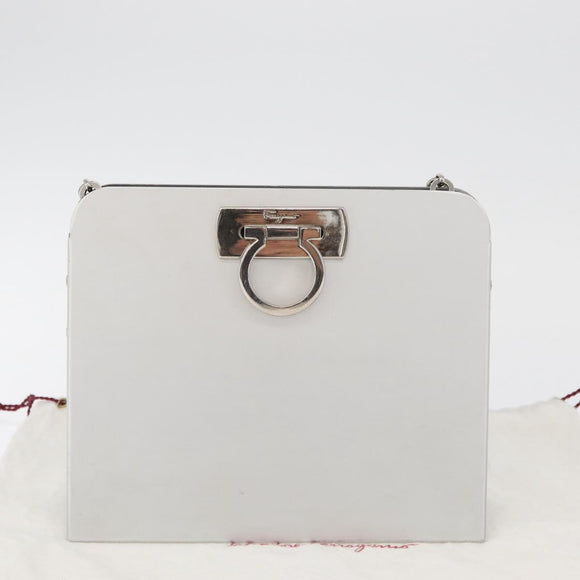 Salvatore Ferragamo Gancini Chain Bag Roestvrij staal Zilver Auth BA13202V