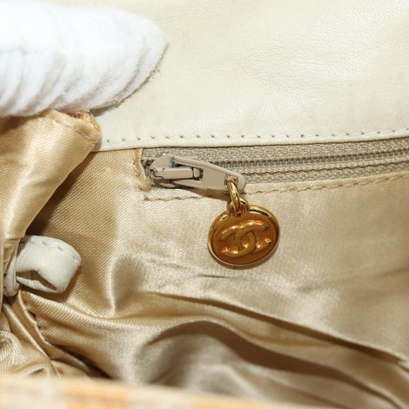 CHANEL Matelasse Ketten-Schultertasche Canvas Beige Gold CC Auth BA13294M