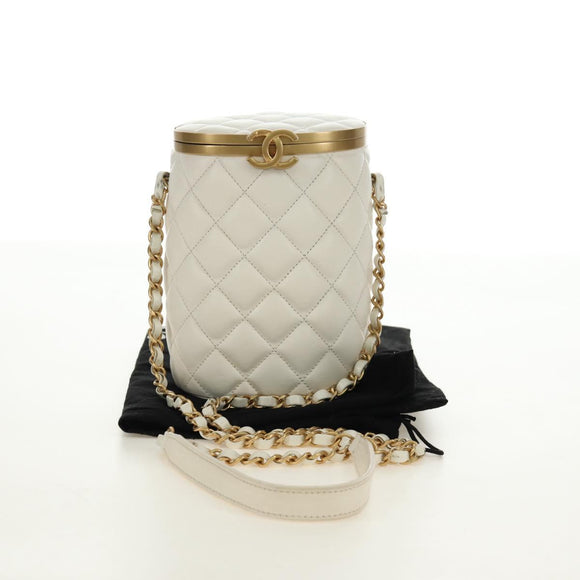 CHANEL Chain Matelasse Shoulder Bag Lamb Skin White Gold CC Auth BA13318M