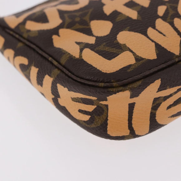 LOUIS VUITTON Graffiti Pochette Accessoires Orange M92193 LV Auth BA13322SAV