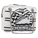 CHANEL La Pausa Chain Bag Patent leather White Silver CC Auth BA13516SAM-1