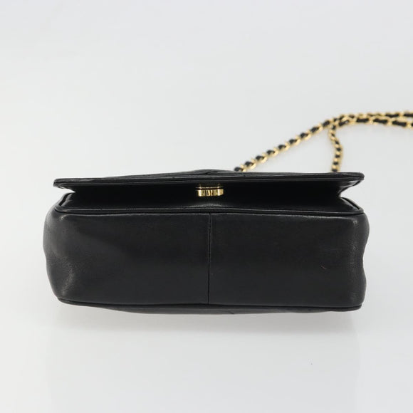 CHANEL Matelasse Chain Shoulder Bag Lamb Skin Gold Black CC Auth BA13617A