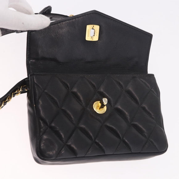 CHANEL Matelasse Waist Bag Lamb Skin Black Gold CC Auth BA13785A
