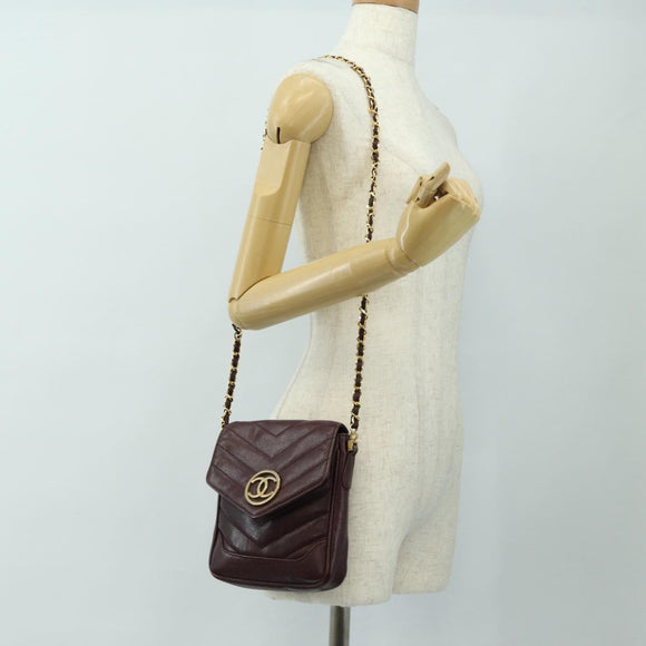 CHANEL Chain V Stitch Shoulder Bag Caviar Skin Bordeaux Gold CC Auth BA13825V