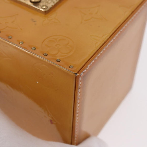 LOUIS VUITTON Vernis Bleecker Cosmetic Pouch Beige M91002 LV Auth BA13925