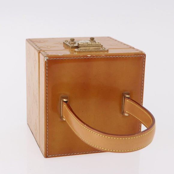 LOUIS VUITTON Vernis Bleecker Cosmetic Pouch Beige M91002 LV Auth BA13925