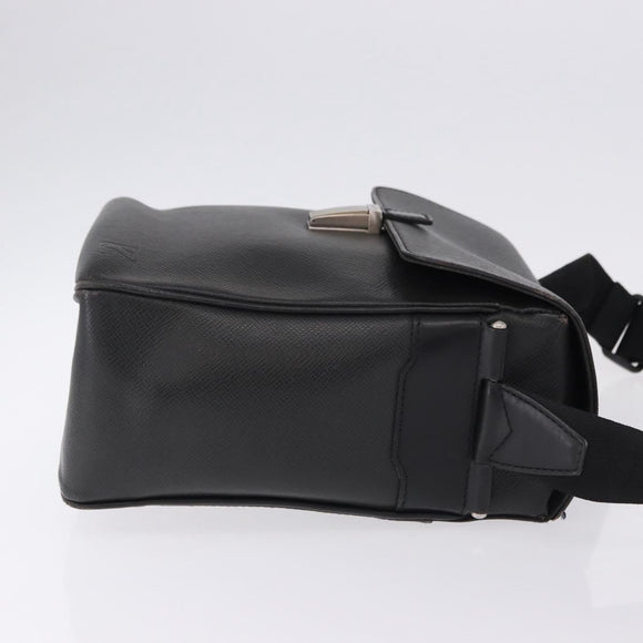 LOUIS VUITTON Taiga Yaranga Shoulder Bag Ardoise M30824 LV Auth BA14105