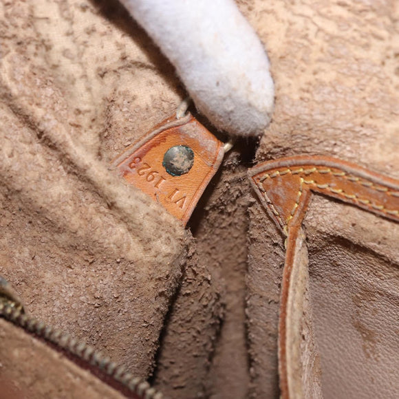 LOUIS VUITTON Monogram Bucket GM Shoulder Bag M42236 LV Auth BA14107