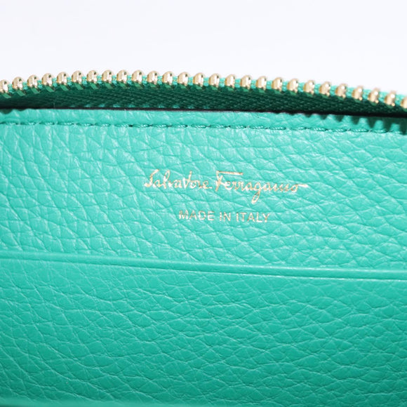 Salvatore Ferragamo Gancini Coin Purse Leather Green Gold Tone Auth BA14262M
