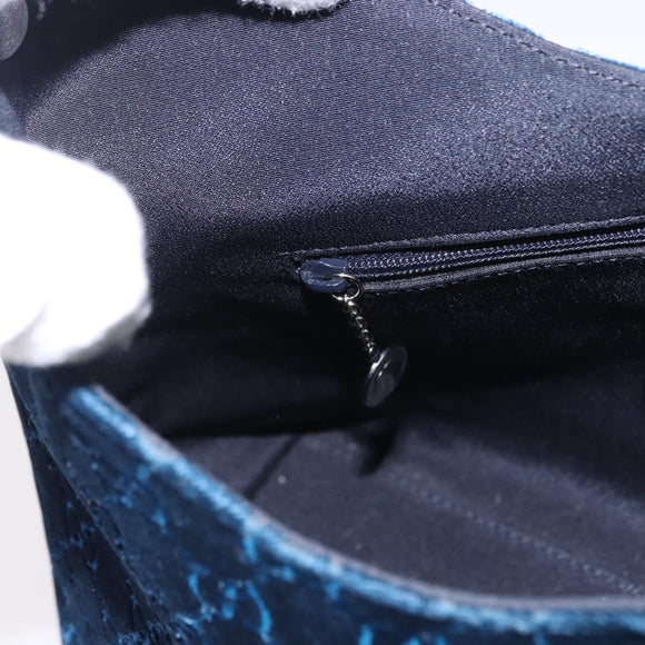 GUCCI GG Supreme Shoulder Bag Suede Blue Silver Auth BA14427A