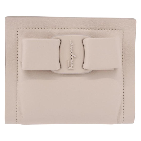 Salvatore Ferragamo Gancini Bifold Wallet Leather Ivory Silver Auth BA14437M