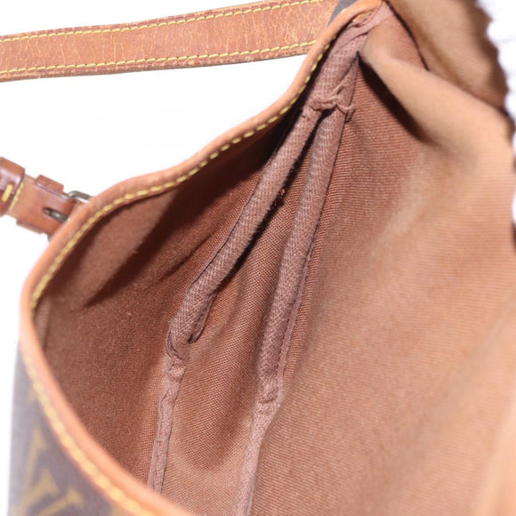 LOUIS VUITTON Monogram Saumur 30 Shoulder Bag M42256 LV Auth BA14441