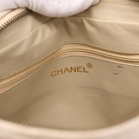 CHANEL Matelasse Shoulder Bag Lamb Skin White Gold CC Auth BA14472