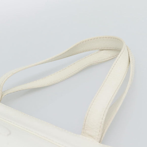 CHANEL Tote Bag Caviar Skin White CC Auth BA14587A