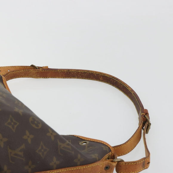 LOUIS VUITTON Monogram Petit Noe Shoulder Bag M42226 LV Auth BA14677