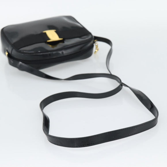 Salvatore Ferragamo Vala Shoulder Bag Patent Black Gold Tone Auth BA14727