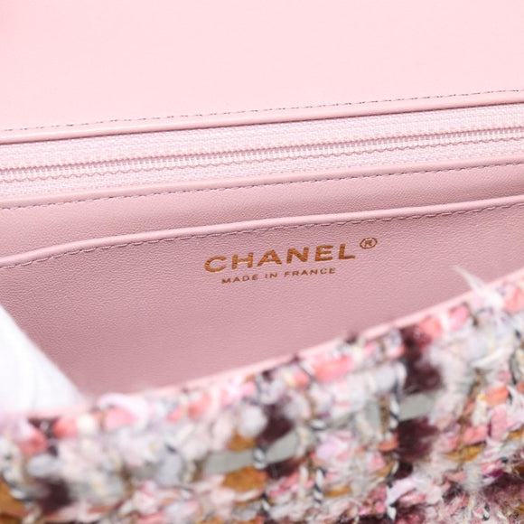 CHANEL Matelasse 20 Chain Shoulder Bag Tweed Pink Gold Tone CC Auth BA14811SM
