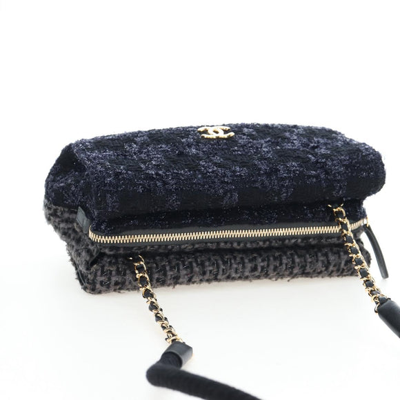 CHANEL Chain Shoulder Bag Tweed Black Gold Tone CC Auth BA14816SM