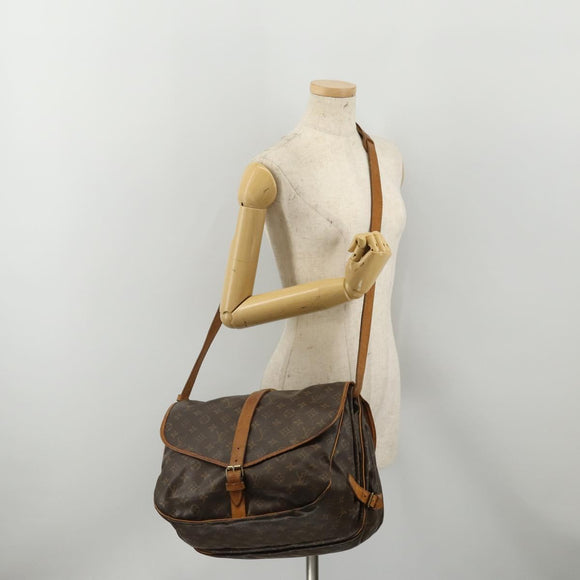 LOUIS VUITTON Monogram Saumur 35 Shoulder Bag M42254 LV Auth BA14853