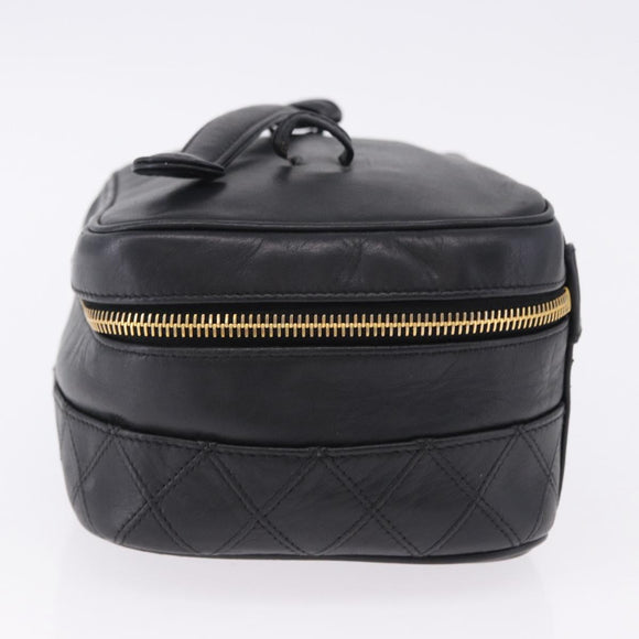 CHANEL Bicolore Cosmetic Pouch Leather Black Gold Tone CC Auth BA14972