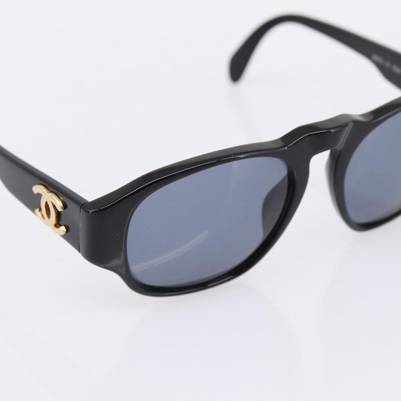 CHANEL Sunglasses Plastic Black Gold Tone CC Auth BA15021