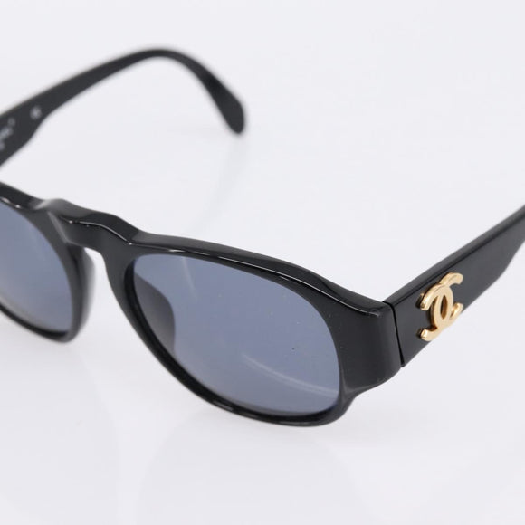 CHANEL Sunglasses Plastic Black Gold Tone CC Auth BA15021