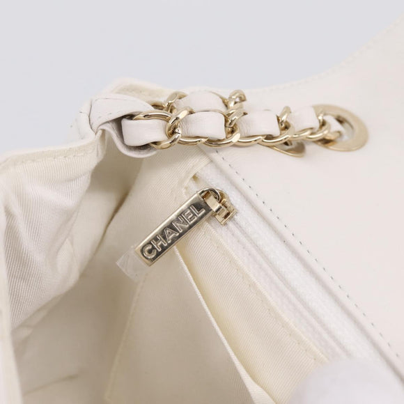 CHANEL V Stitch Chain Chevron Shoulder Bag Leather White Navy CC Auth BA15077SAM