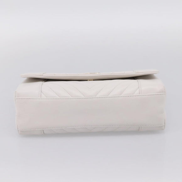 CHANEL V Stitch Chain Chevron Shoulder Bag Leather White Navy CC Auth BA15077SAM