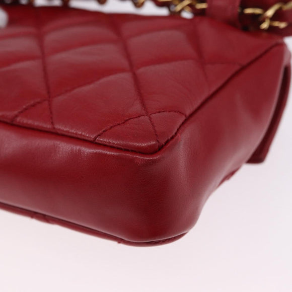 CHANEL Matelasse Waist bag Lamb Skin Red Gold CC Auth BA15205