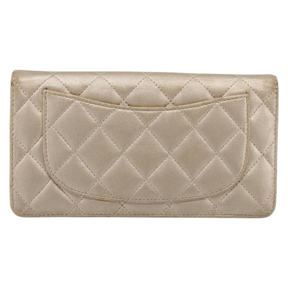 CHANEL Matelasse Long Wallet Lamb Skin Gold CC Auth BA15252
