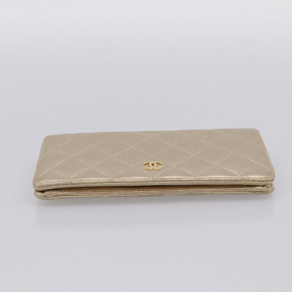 CHANEL Matelasse Long Wallet Lamb Skin Gold CC Auth BA15252