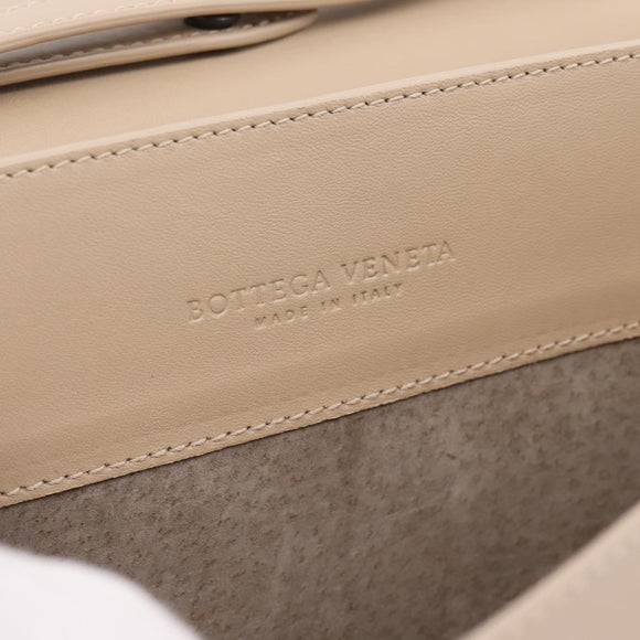 BOTTEGA VENETA INTRECCIATO Shoulder Bag Leather Beige Auth BA15321V