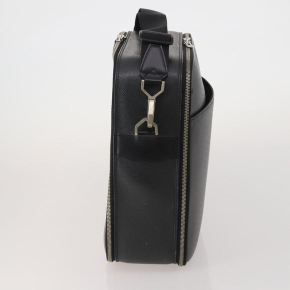 LOUIS VUITTON Taiga Tula Shoulder Bag Black M30762 LV Auth BA15403