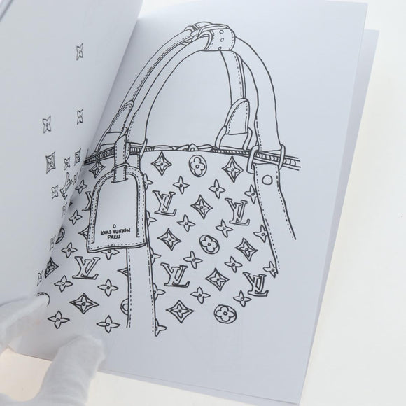 LOUIS VUITTON Wax Crayons & Coloring Book Set Multicolor LV Auth BA15460V