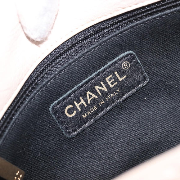 CHANEL V-stitched Chain Shoulder Bag Lamb Skin Ivory Gold Tone CC Auth BA15491V