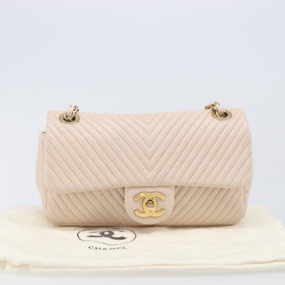 CHANEL V-stitched Chain Shoulder Bag Lamb Skin Ivory Gold Tone CC Auth BA15491V