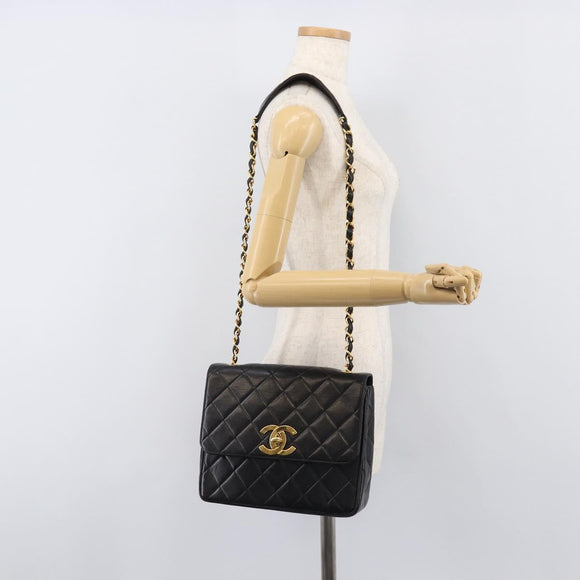 CHANEL Matelasse Chain Shoulder Bag Lamb Skin Black Gold Tone CC Auth BA15526SAV