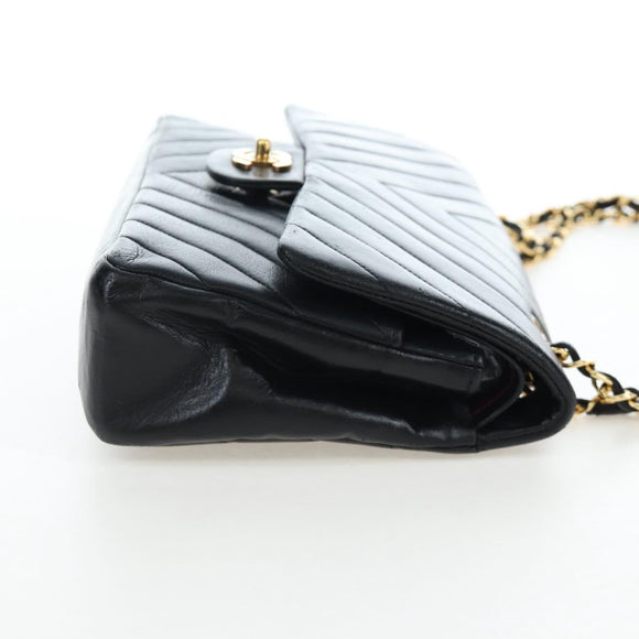 CHANEL V-stitch Chevron Double Flap Matelasse 25 Chain Shoulder Auth BA15583V
