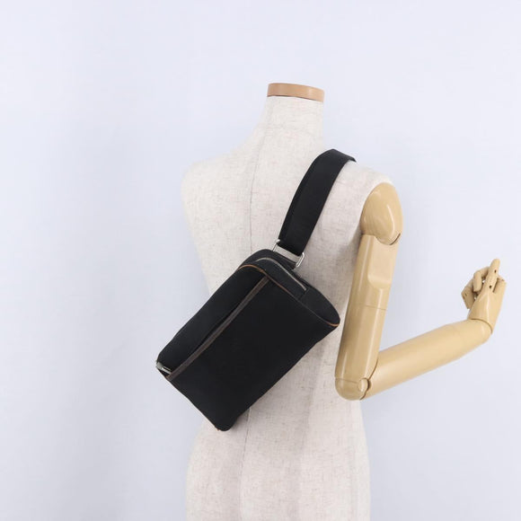 LOUIS VUITTON Damier Geant Acrobat Shoulder Bag Canvas Black M93620 Auth BA15710