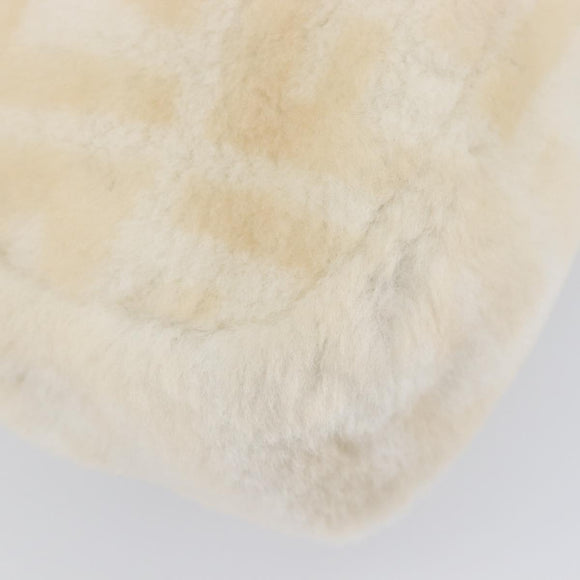 FENDI Zucca Canvas Mamma Baguette Shoulder Bag Fur 2way White Gold Auth BA15885M