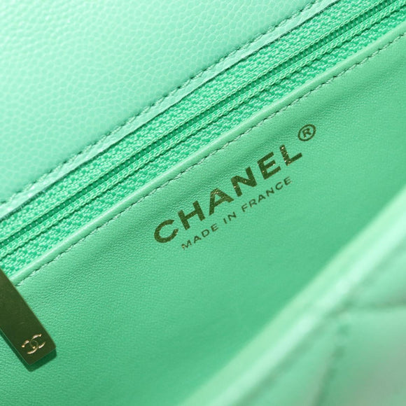 CHANEL Mini Matelasse 18 Chain Bag Caviar Skin Green Gold CC Auth BA15938SAM